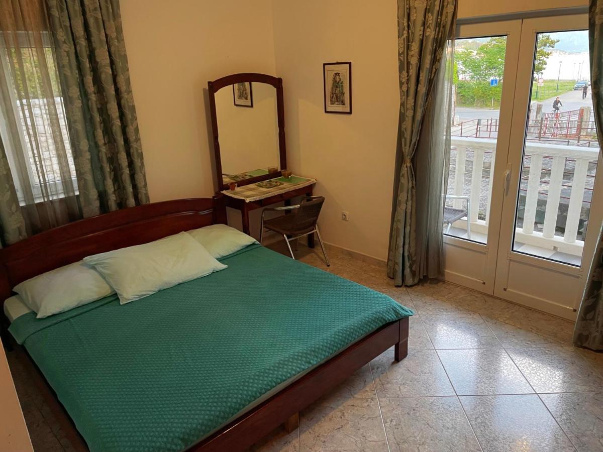 Apartmani Mina Herceg Novi Bagian luar foto